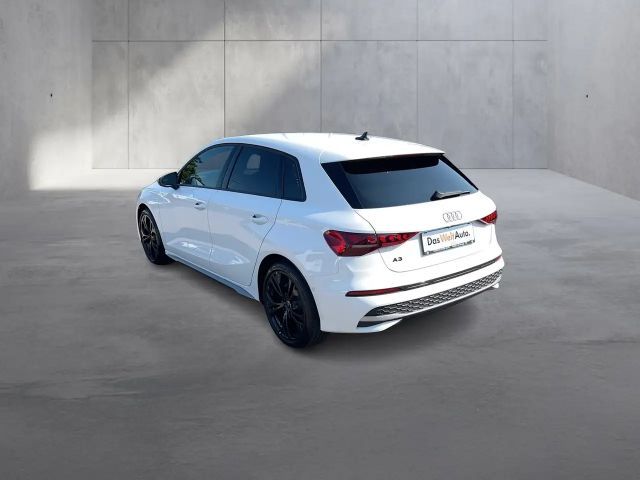 Audi A3 30 TFSI Sedan