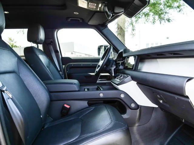 Land Rover Defender 110 AWD D300 Dynamic SE