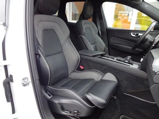 Volvo XC60 AWD R-Design T6