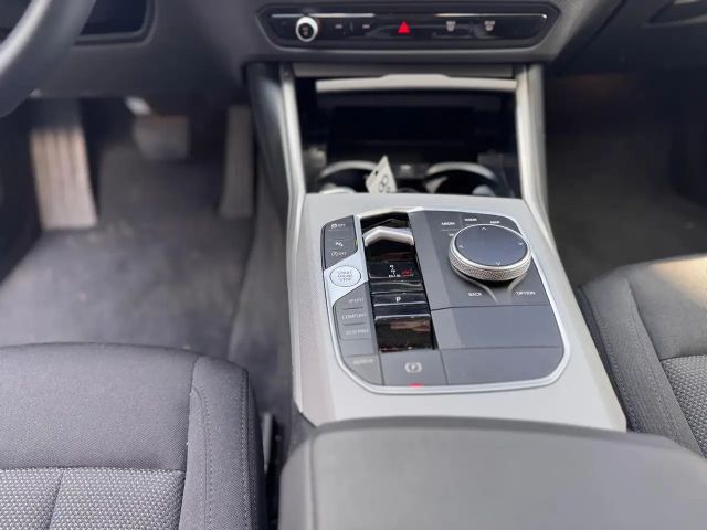 BMW 318 318i Touring