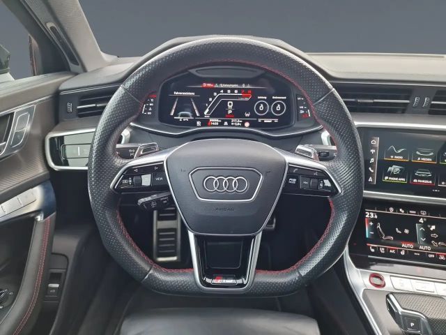 Audi RS6 Avant Quattro