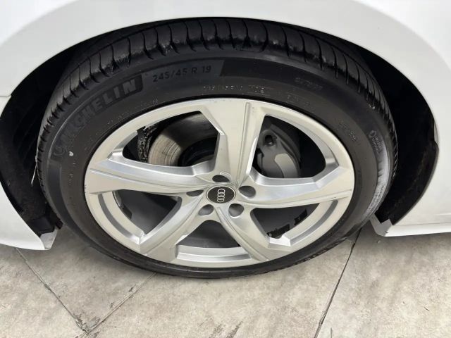 Audi A6 40 TDI Avant S-Line Sport