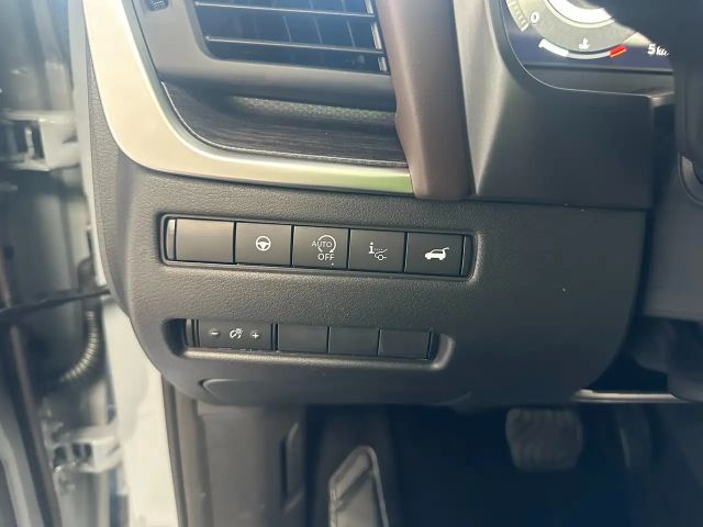 Nissan Qashqai AWD DIG-T Tekna