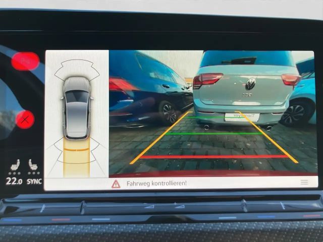 Volkswagen Golf 1.5 TSI DSG R-Line