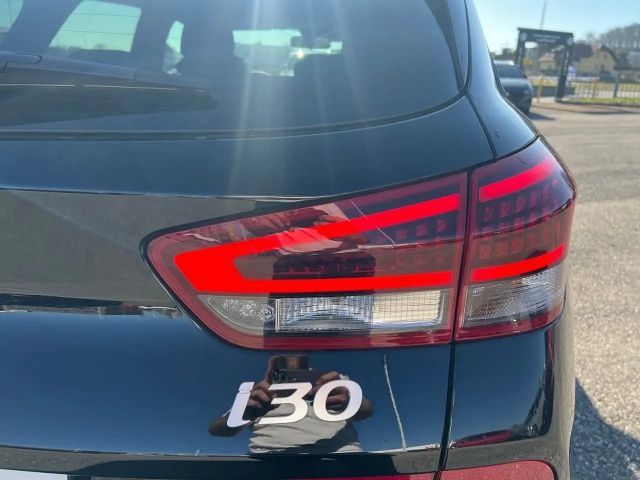 Hyundai i30 T-GDi