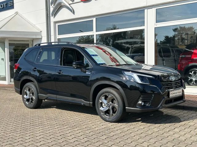Subaru Forester 2.0ie EDIT.  BLACK PLATINUM