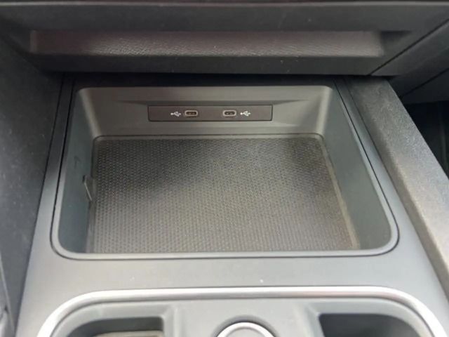 Seat Leon 2.0 TDI DSG Sportstourer Style