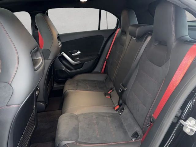 Mercedes-Benz A 45 AMG AMG Line