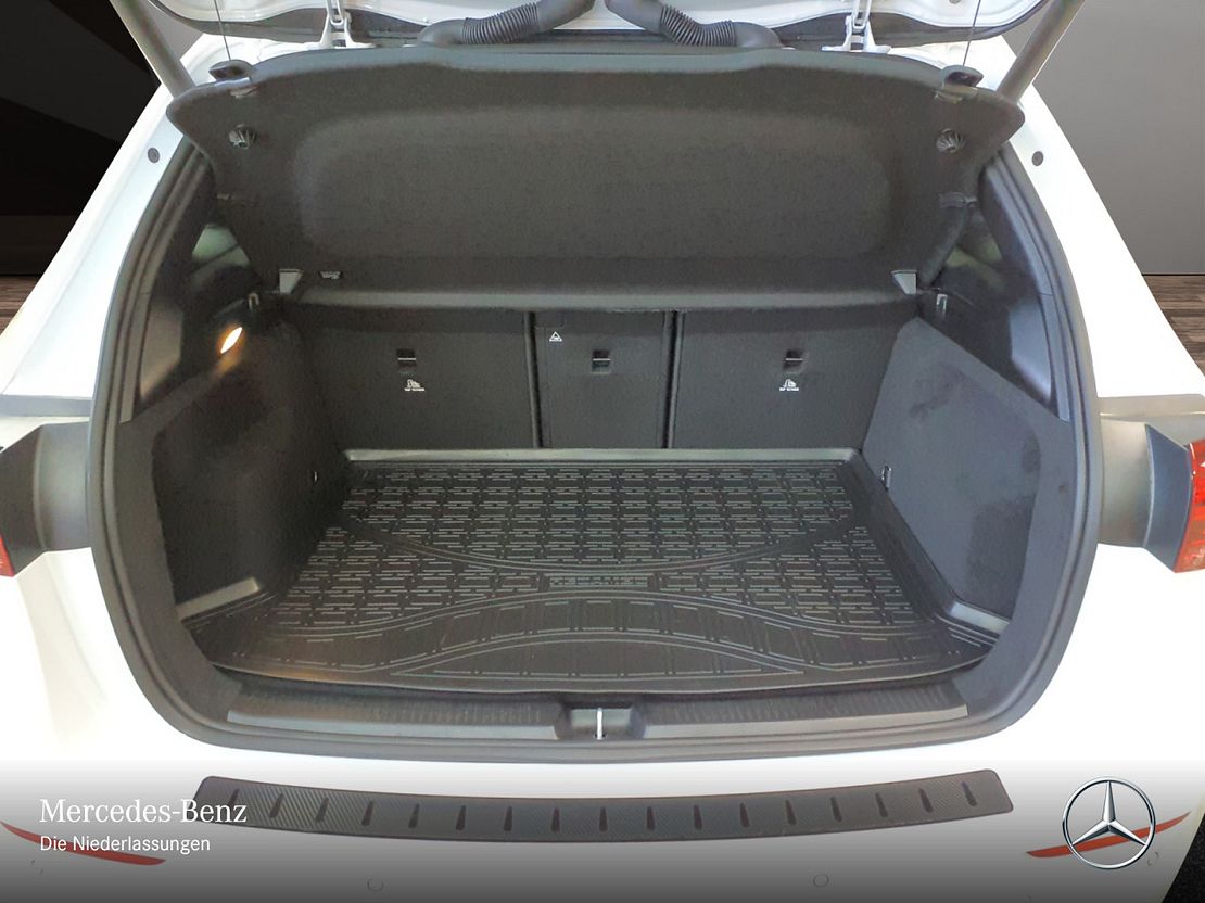 Mercedes-Benz B 200 Sedan