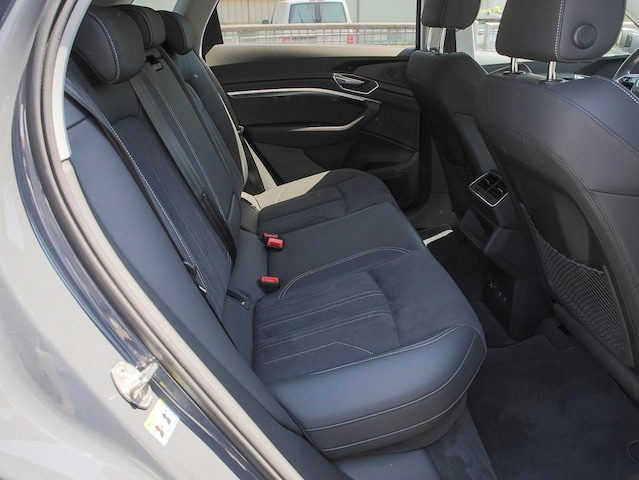 Audi Q8 e-tron 50 Quattro