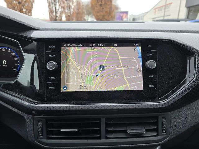 Volkswagen T-Cross Style