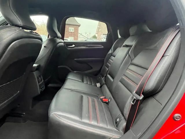 Renault Arkana EDC RS TCe 140