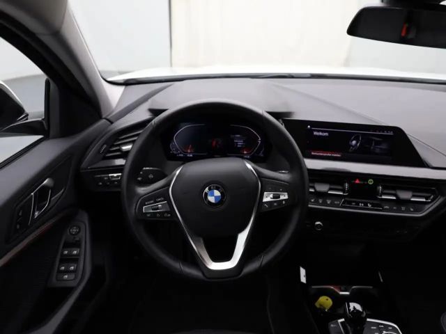 BMW 116 Sedan Sport Line