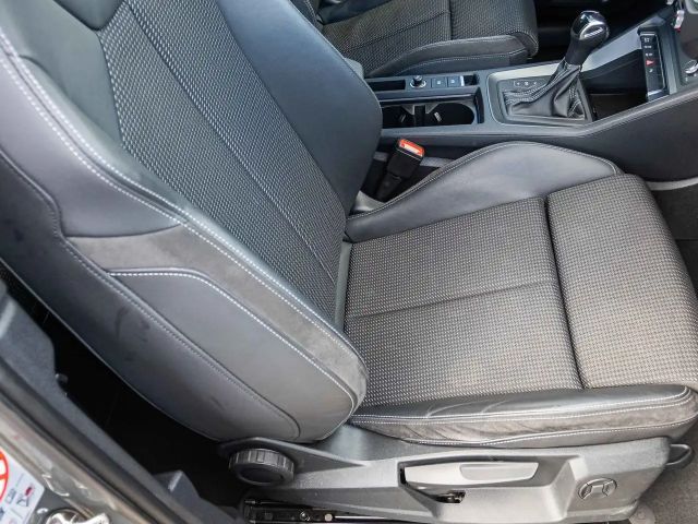 Audi Q3 35 TFSI S-Line S-Tronic