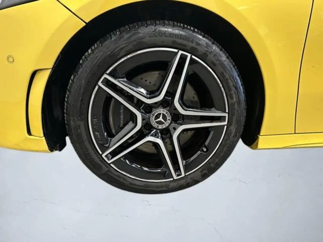 Mercedes-Benz A 250 A 250 e AMG Line