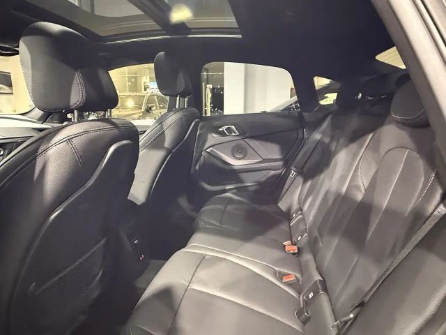 BMW 220 220i Coupé M-Sport