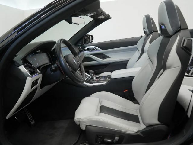 BMW M4 Cabrio Competition xDrive