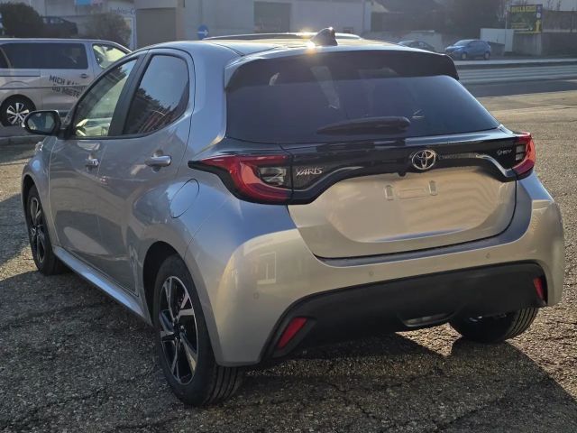 Toyota Yaris Active Hybride