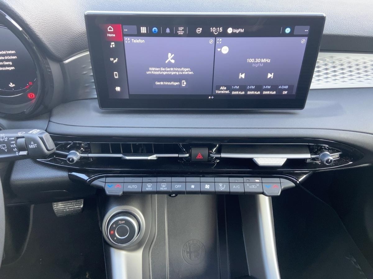 Alfa Romeo Tonale Super