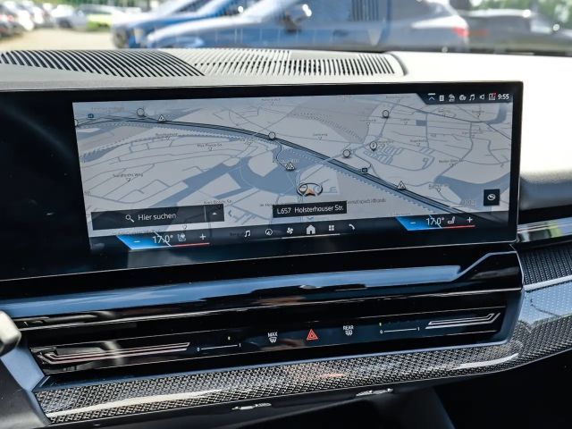 BMW 520 520i M-Sport Sedan