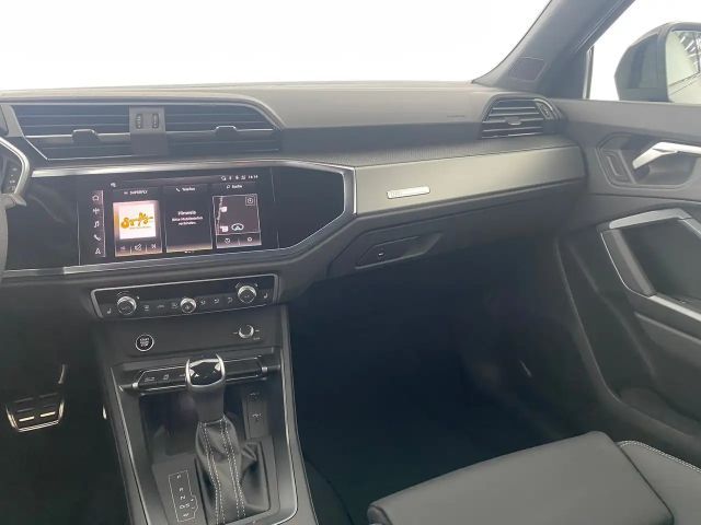 Audi Q3 45 TFSI Hybride S-Line