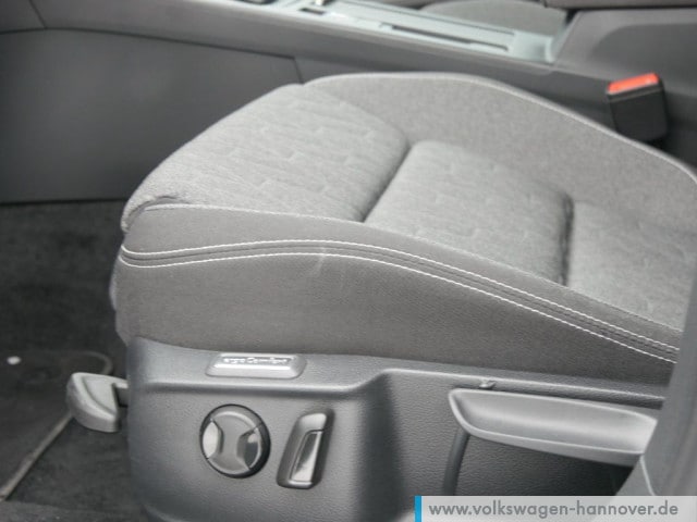 Volkswagen Passat 2.0 TDI Business DSG Variant