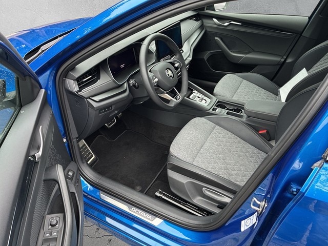 Skoda Octavia 2.0 TDI Combi Sportline