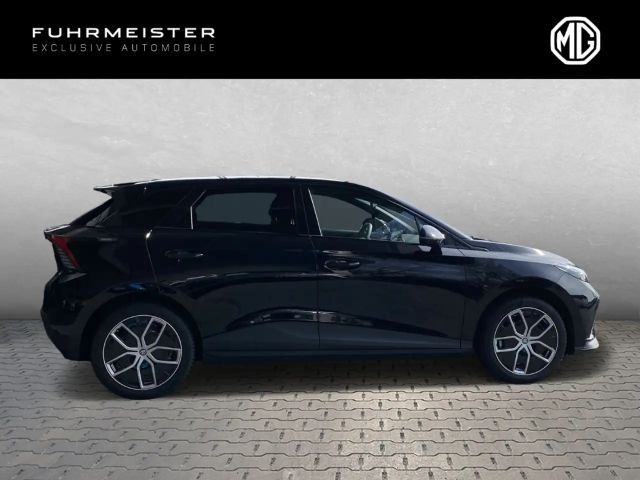 MG MG4 Extended Range Trophy