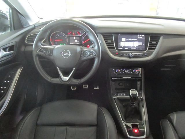 Opel Grandland X 1.2 Turbo Turbo Ultimate
