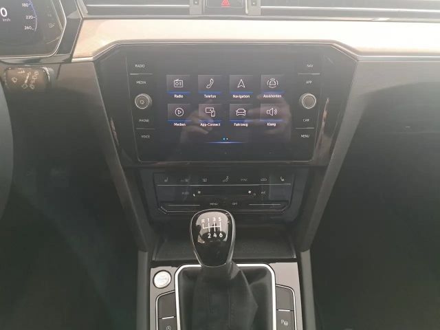 Volkswagen Passat Business Variant