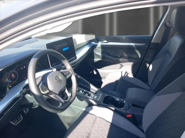 Volkswagen Golf 1.5 eTSI DSG Golf VIII