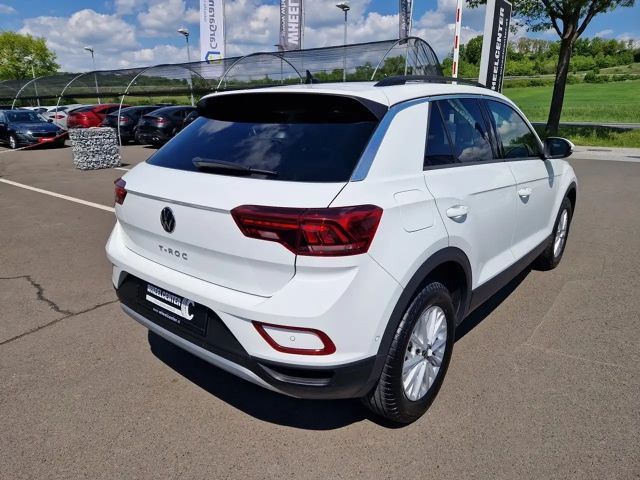 Volkswagen T-Roc 1.5 TSI DSG Life