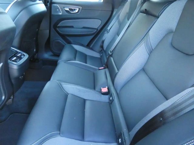 Volvo XC60 AWD Dark Ultimate