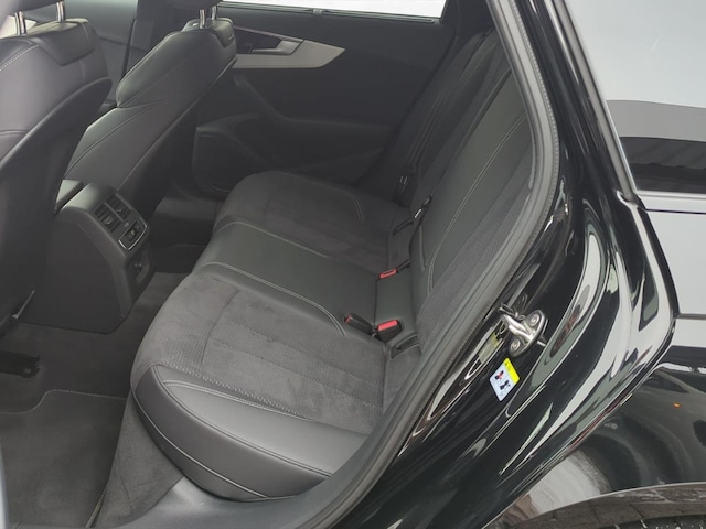 Audi A4 40 TDI Avant Quattro S-Line S-Tronic