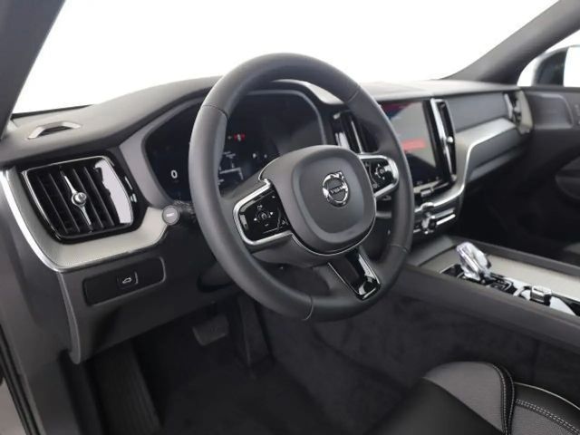 Volvo XC60 Dark Plus
