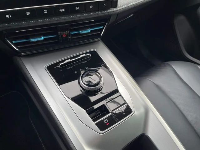 MG MG5 Luxury Standard range