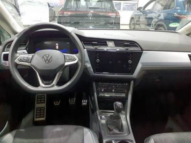 Volkswagen Touran 1.5 TSI