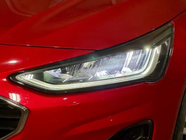 Ford Focus Cool & Connect