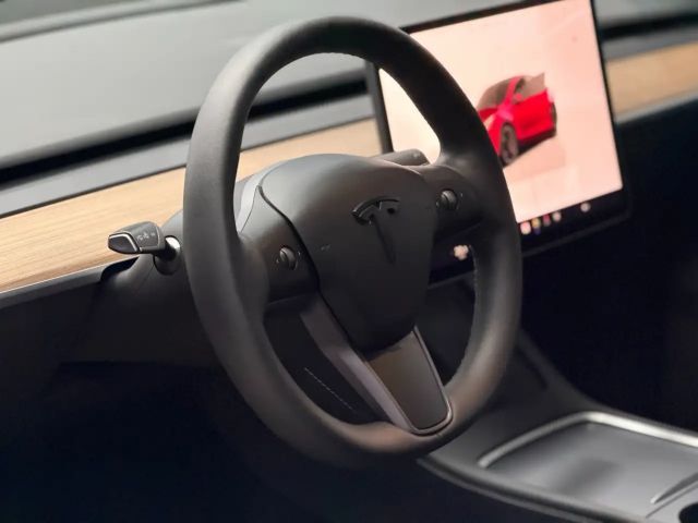 Tesla Model Y Performance