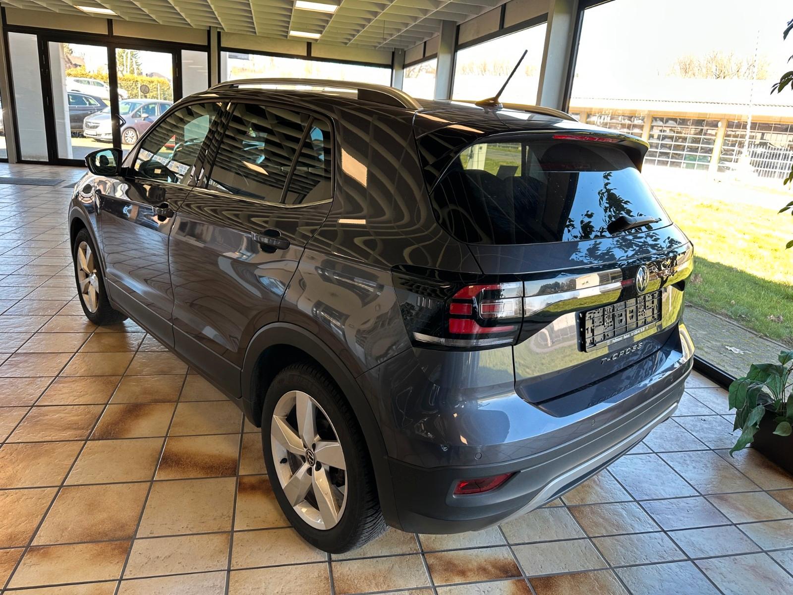 Volkswagen T-Cross Style