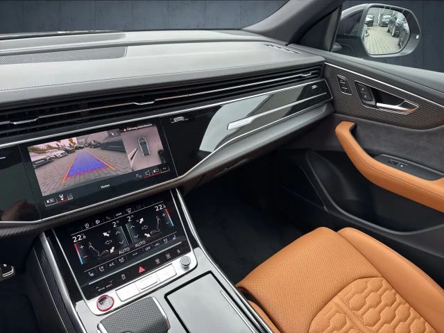 Audi RS Q8 Performance