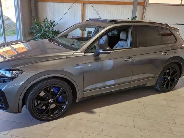 Volkswagen Touareg 4Motion R-Line eHybrid