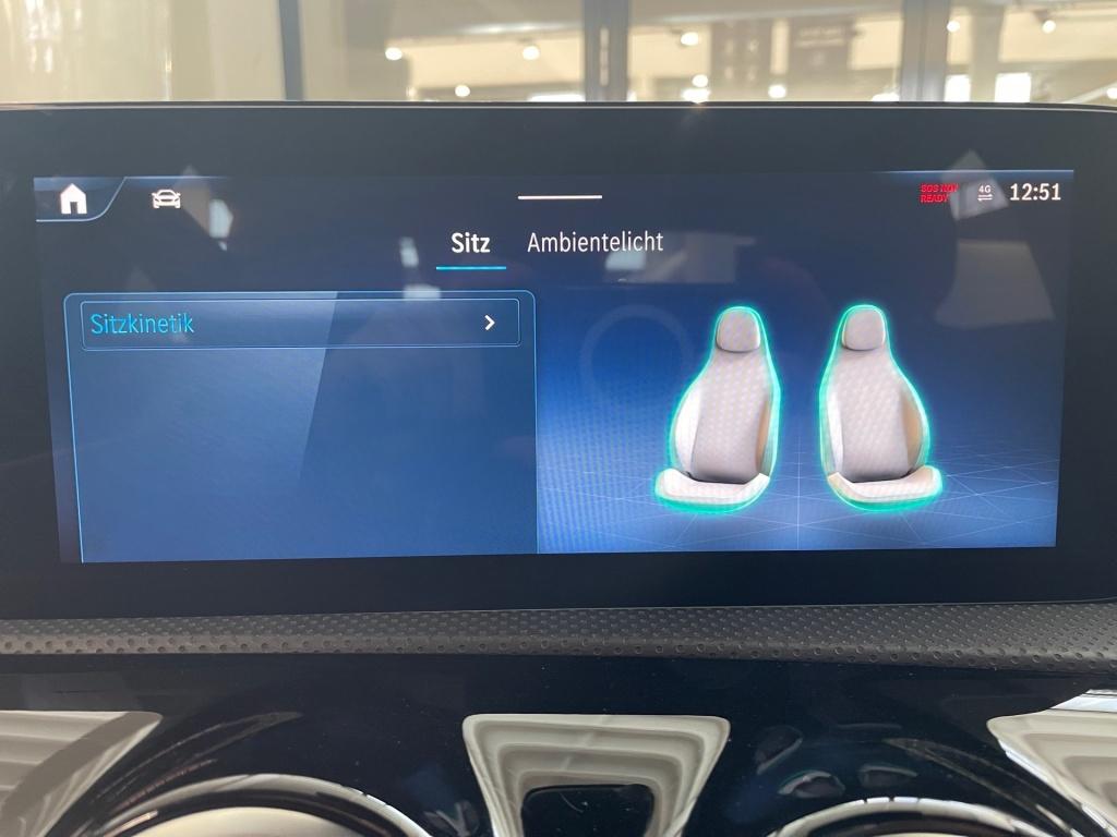 Mercedes-Benz CLA 180 Coupé Progressive