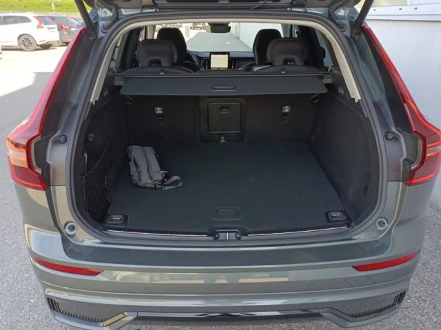 Volvo XC60 AWD Dark Plus T6