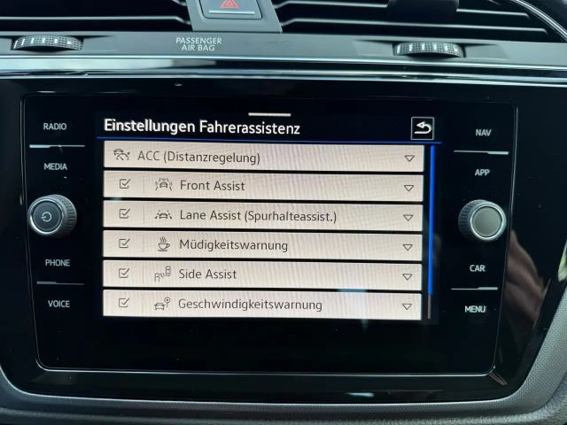 Volkswagen Touran DSG R-Line