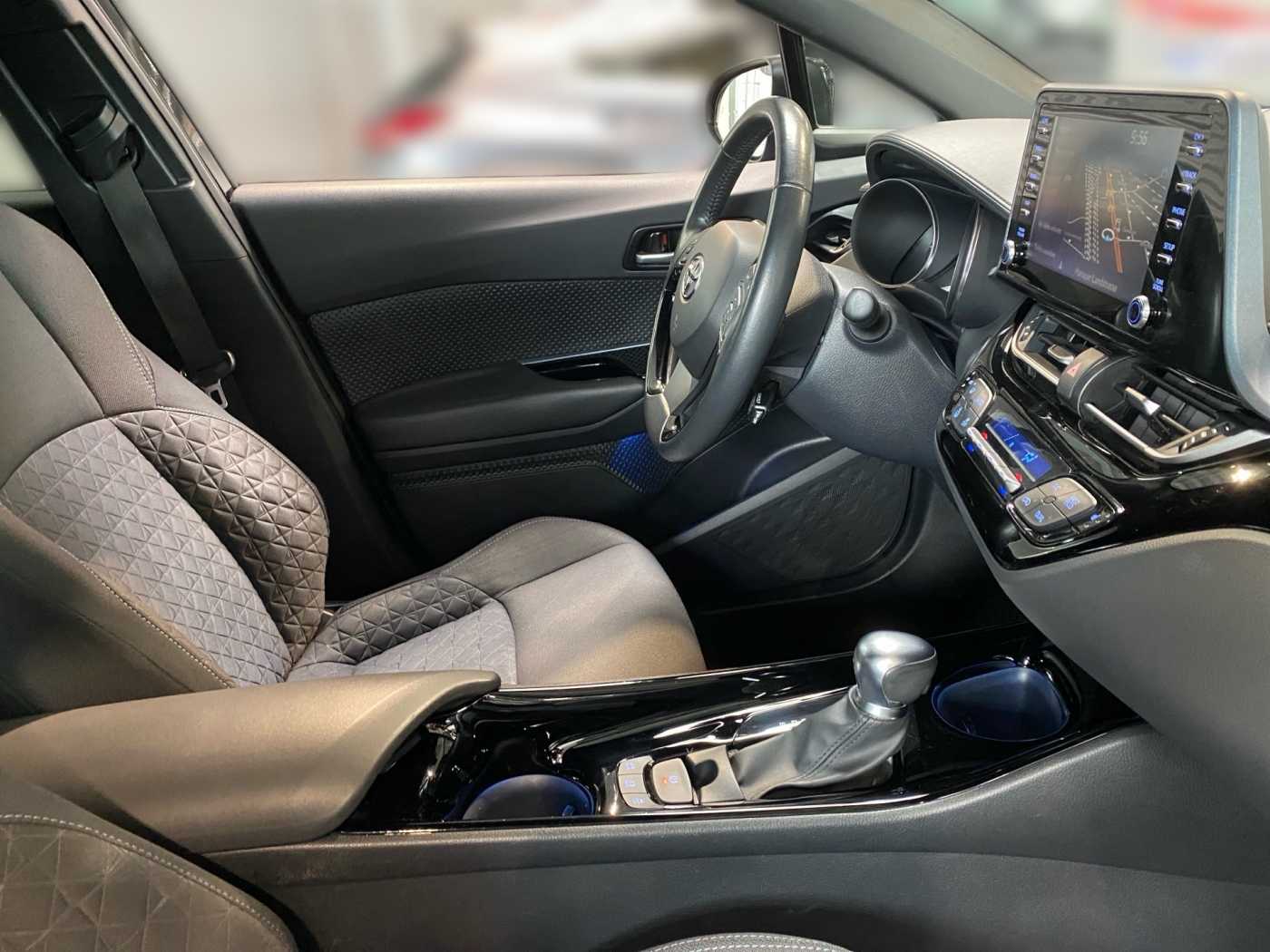 Toyota C-HR 5-deurs Plus