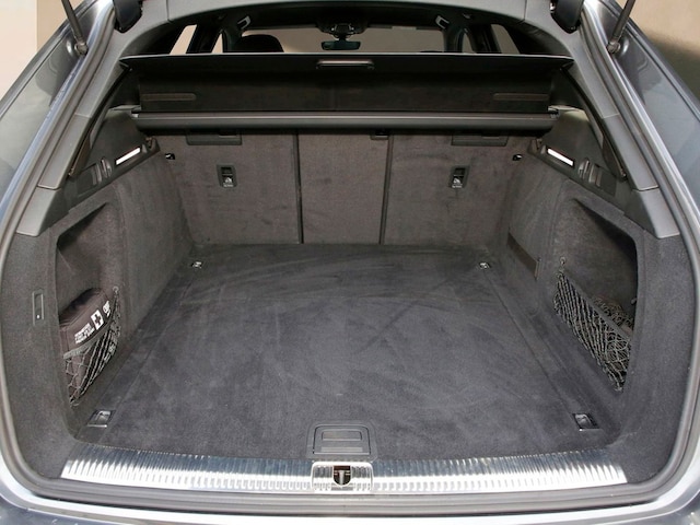 Audi A4 35 TDI Avant S-Line S-Tronic