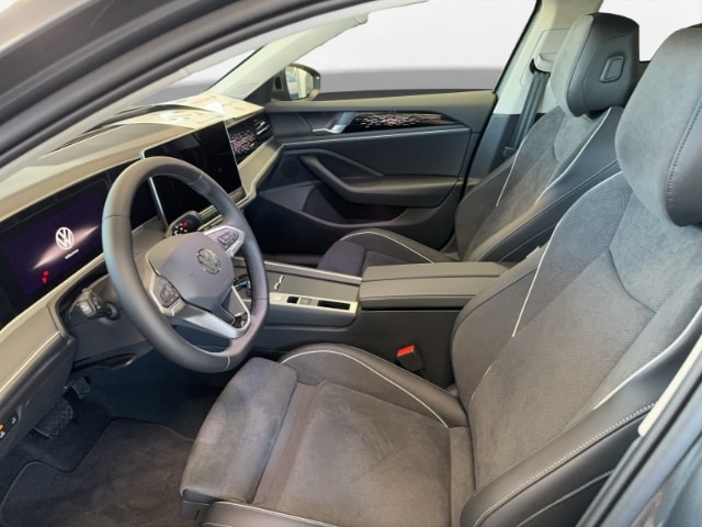 Volkswagen Passat Business DSG IQ.Drive