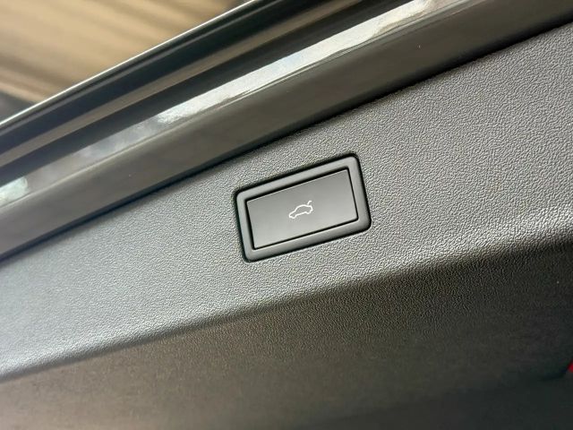 Volkswagen Tiguan 2.0 TSI DSG R-Line Style