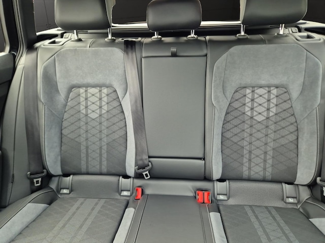 Volkswagen Golf 2.0 TDI DSG R-Line Variant